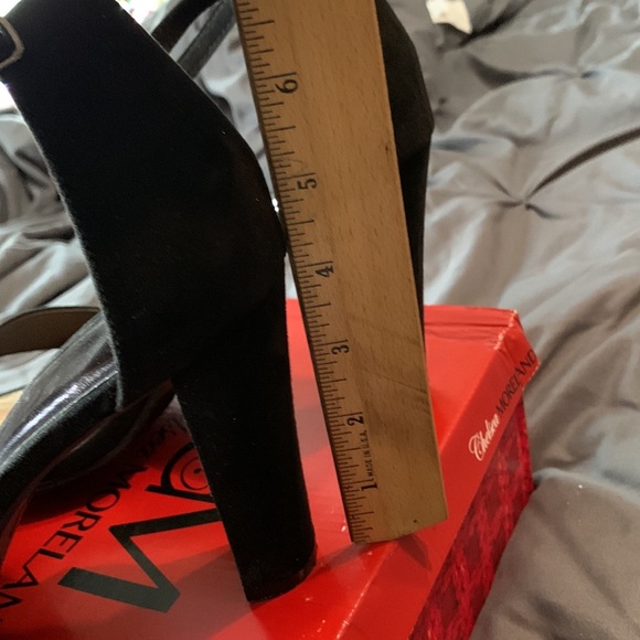 Black faux suede heels - Picture 4 of 4